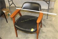 Retro hardwood chair