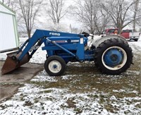 1970 Ford 2000 Tractor with loader. PTO, 3