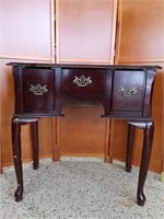 Vintage 3-Drawer Vanity Table