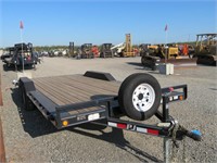 (DMV) 2015 PJ 8'6"W x 20'4"L Equipment Trailer