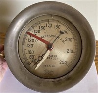 Fairbanks, Morse and Company thermometer