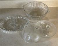 Miscellaneous glassware set of two pinecone