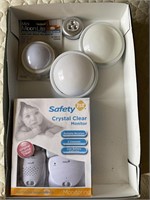 Crystal clear baby monitor with touch lights