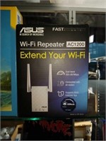 Asus Wi-Fi repeater AC 1200