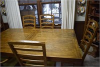 Drexel Dining room table and 6 chairs