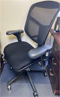 Ergonomic Padded Manager's Chair, Black