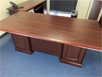Large Cherry Wood Work Desk
