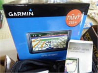 Garmin Nuvi 205W series w/ case