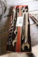 SELECTION OF WRENCHES & SOCKETS