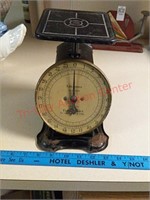 Vintage Columbia Kitchen Scale