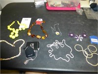 Lot of 8 Necklaces
