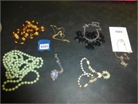 Lot of 7 Necklaces