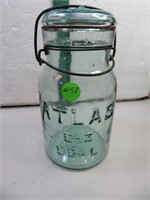 Antique Atlas EZ Seal Green Quart Jar