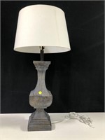LARGE DECORATIVE LAMP WITH SHADE