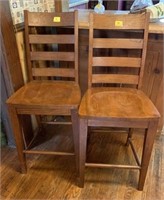 PAIR OF OAK COUNTER STOOLS WITH BACKS