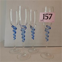 SET OF 4 TALL ART GLASS CHAMPAGNE FLUTES 12 IN