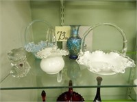 5 Fenton Pieces - Incl. 2 Cased Glass Baskets,