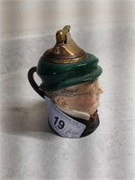 ROYAL DAULTON CIGARETTE LIGHTER "MR PICKWICK"