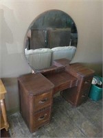 Old vanity dresser