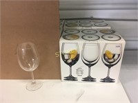 16 Wine Goblet Glasses w/ Box