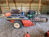 2002 DITCH WITCH MODEL 1820