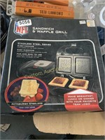 Steelers Logo stamp Grill