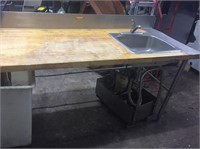 1X BAKERS TABLE W/ SINK 6FT