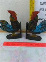 Two cast iron rooster bookends