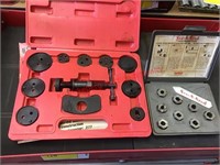 Caliper Tool Set For Disc Brakes & Save A Stud