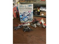 HD Book & Motorcycle Figurines
