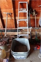 3 Wash Tubs * 5' Aluminium Ladder