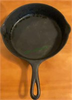 Wagner cast-iron skillet marked Sidney