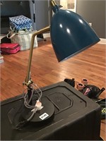 Table lamp- cord frayed - works