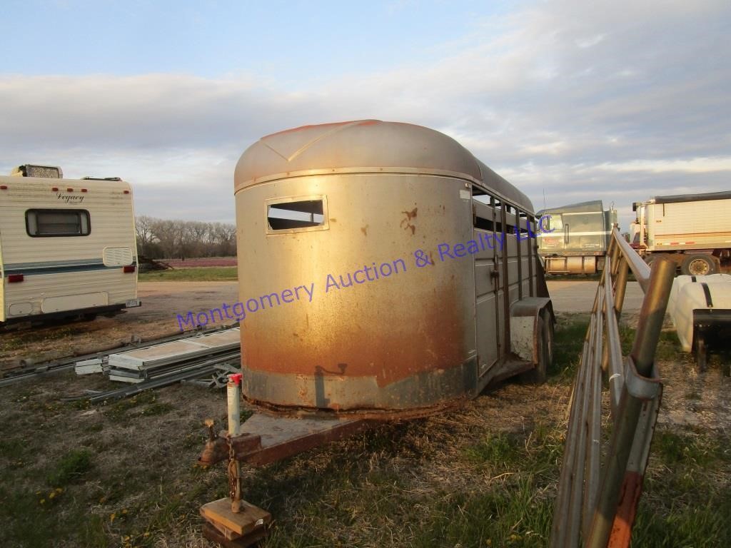 ONLINE FARM MACHINERY AUCTION - April 28, 2021