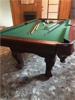 Sport craft pool table with balls, racks, pool cuk