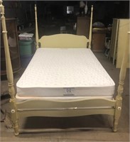 Full size bed