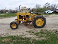 Ford 981 diesel w/grader blade