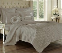 Queen New York Satinique Quilted King Coverle