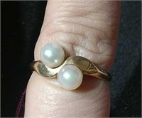 14K Gold & Pearl Ring