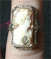 14K Gold Cameo Ring