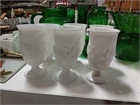 6 Milk Della Robia Glass Goblets