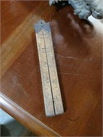 Small Wood Fold Up Measuring Stick