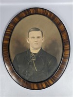 Antique Oval Frame With Etching
