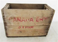 Vintage Canada Dry Pop Crate