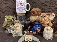 Owl Figures Display Collection - Some Chips