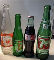 Soda Bottle Group w/ 7UP Bubble Girl see descrip