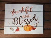 Wooden Thankful & Blessed Sign