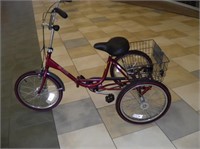 3 Wheel bicycle - like new Tri fecta - folding