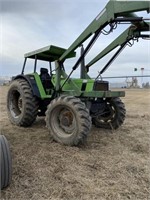 Deutz FWA Tractor w/ Ease-on loader