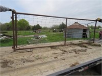 4' x 160" Welded Pipe Gate with Woven Wire